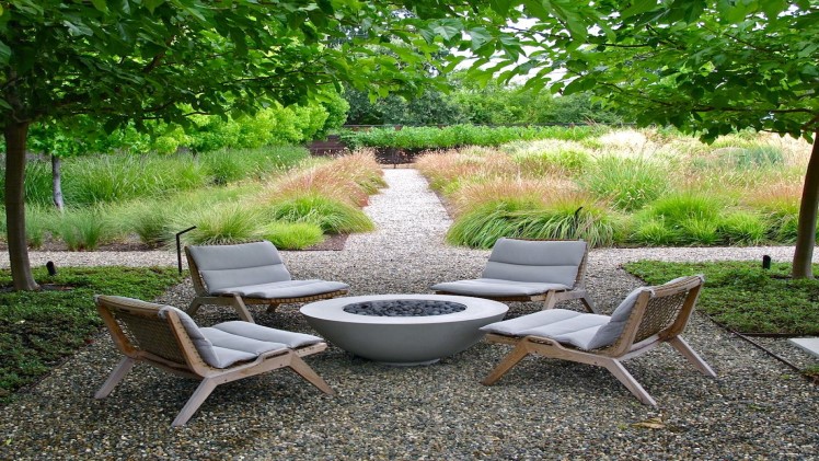 What S The Best Firepit Furniture, Good Chairs For Around A Fire Pit